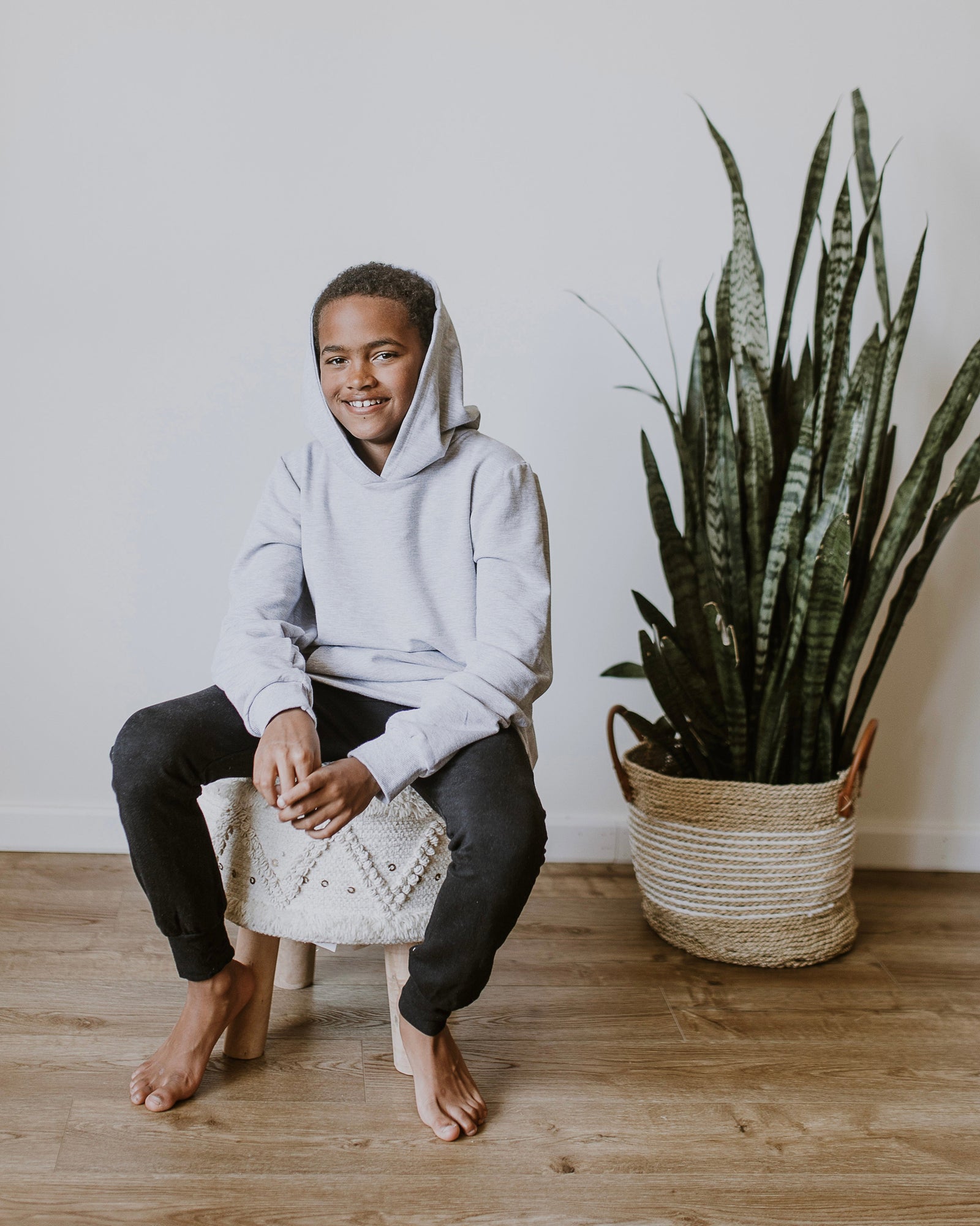 Basic Hoodie Youth - Posh & Cozy