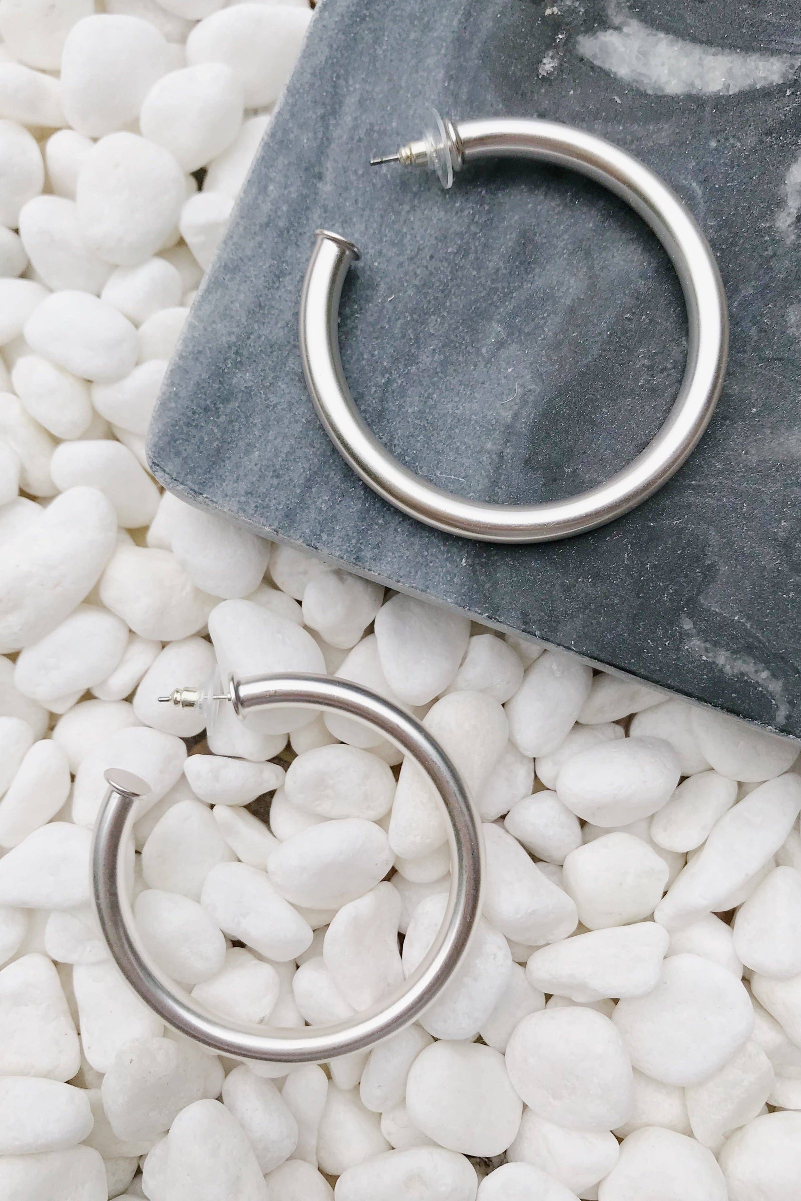 Upper Class Taste Hoop Earrings: Silver / Big - Posh & Cozy