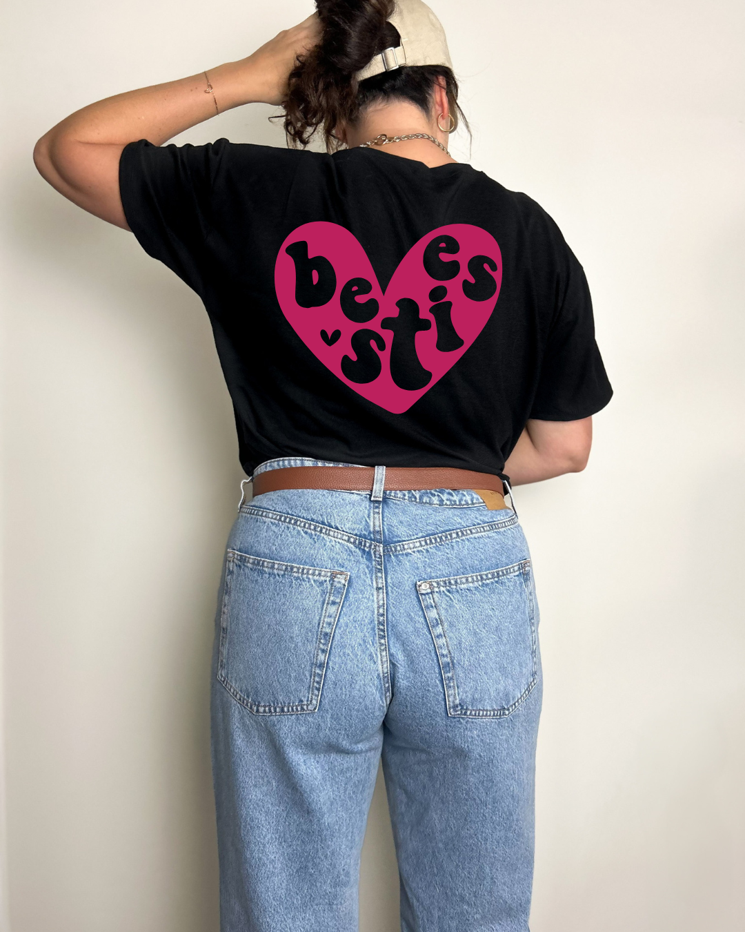 Bestie Heart Women's Tee Shirt - Posh & Cozy