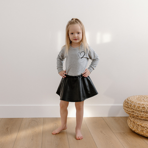 The Heart Graphic Crewneck - Posh & Cozy